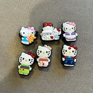 Crocs jibbetz new 6 charmz $$$$$